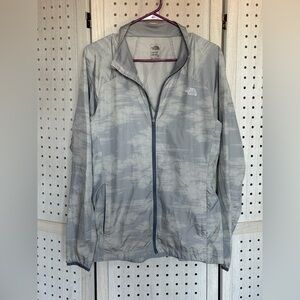 The North Face Men's Gray Lightweight Jacket
